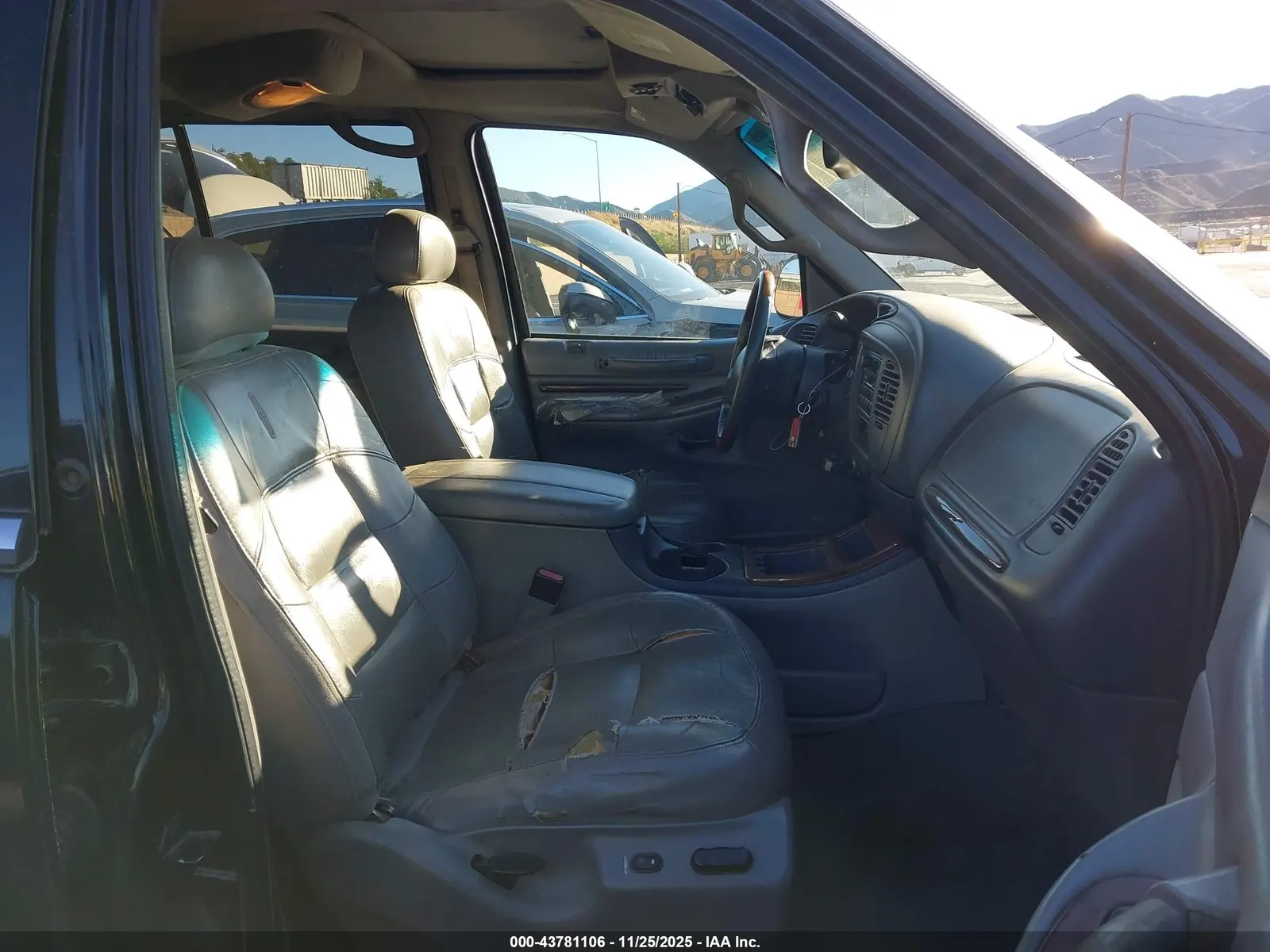 2002 Lincoln Navigator