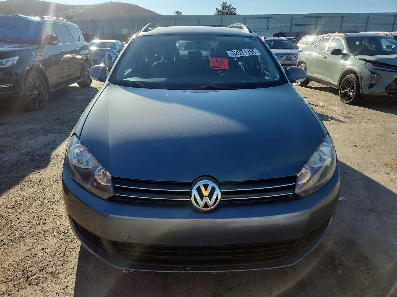 2013 Volkswagen Jetta SportWagen TDI w/Sunroof & Nav