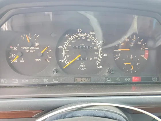 1992 Mercedes-Benz 300 Series 300E