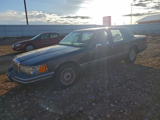 1992 Lincoln Town Car Executive