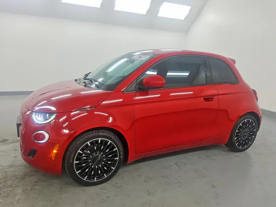 2024 FIAT 500e INSPI(RED)