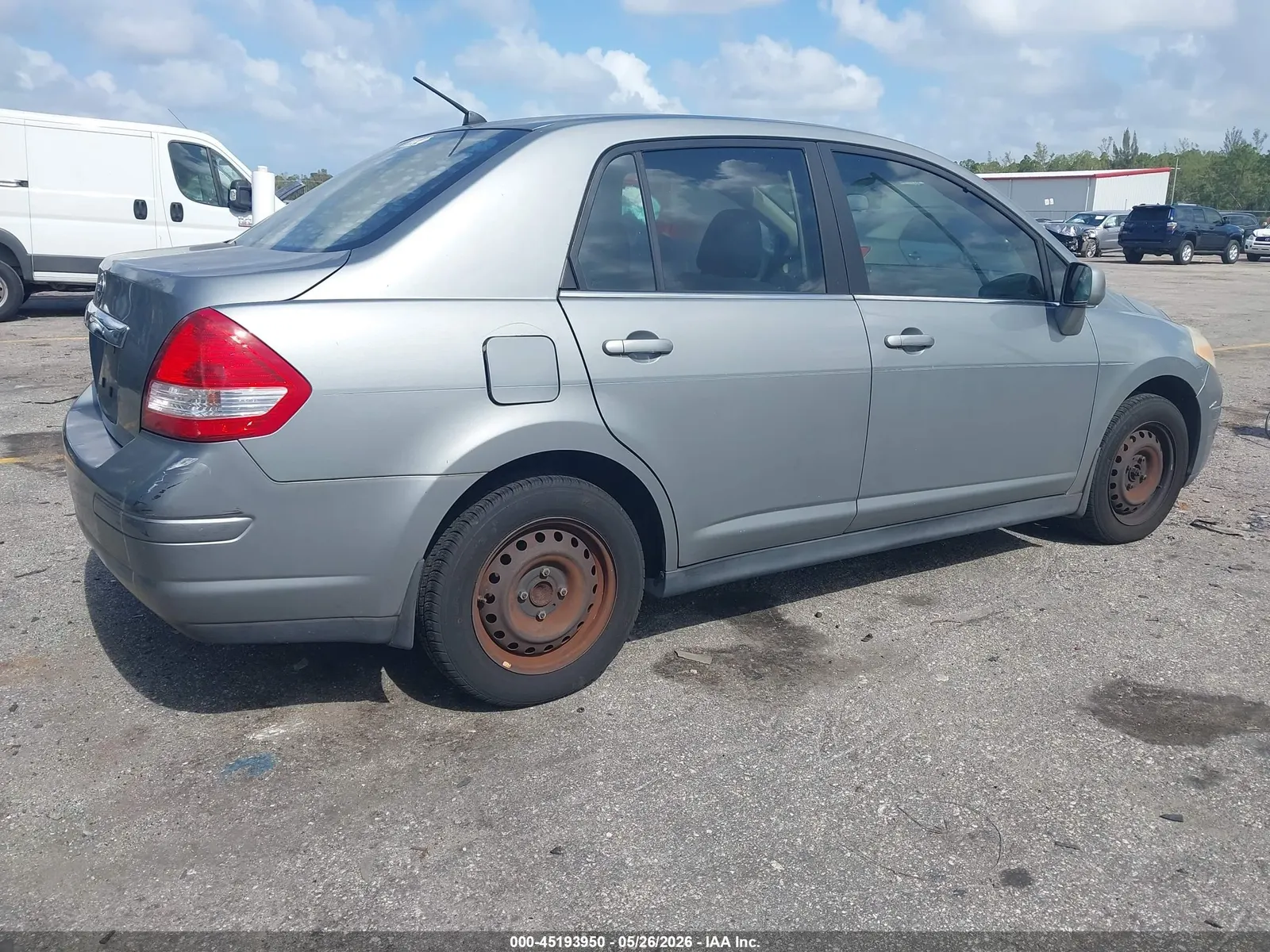 2008 Nissan Versa 1.8 S
