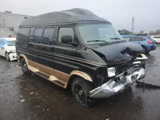 1999 Dodge Ram Van B1500
