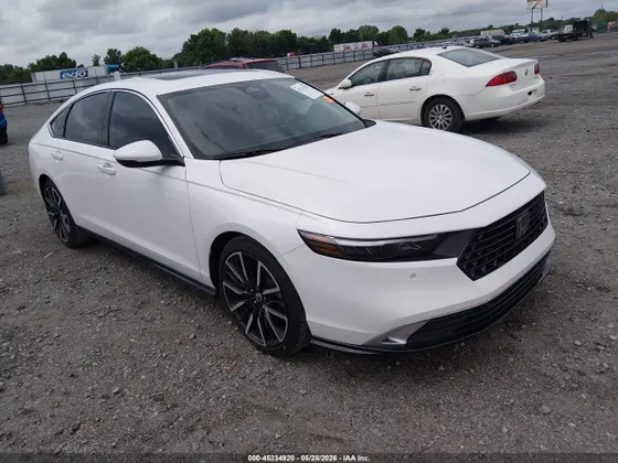2025 Honda Accord Hybrid Touring