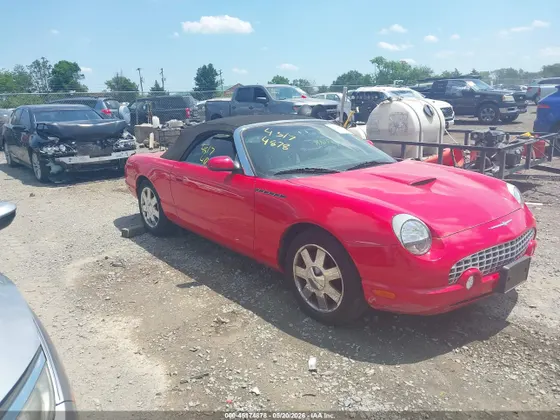 2002 Ford Thunderbird w/Hardtop Premium