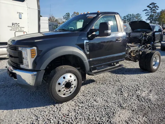 2019 Ford Super Duty F-450 DRW XL