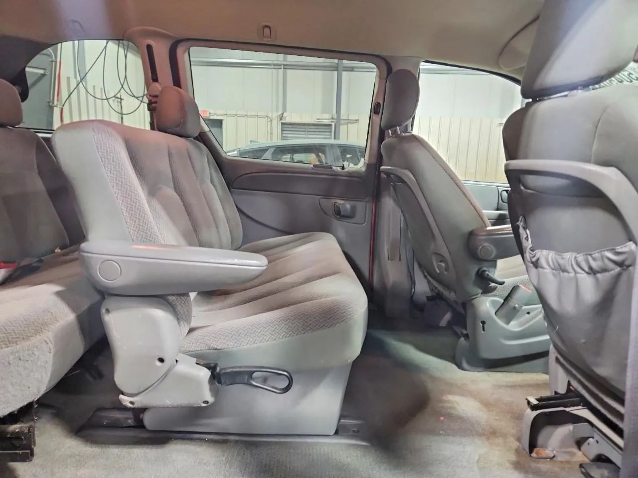 2007 Chrysler Town & Country SWB TOWN & COUNTRY