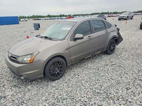 2011 Ford Focus SES