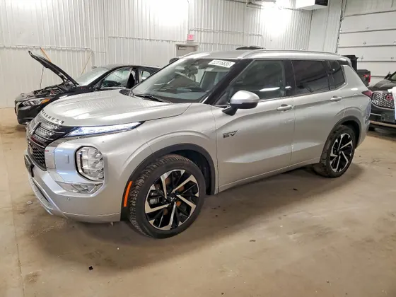 2023 Mitsubishi Outlander PHEV SEL