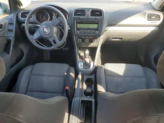 2011 Volkswagen Golf