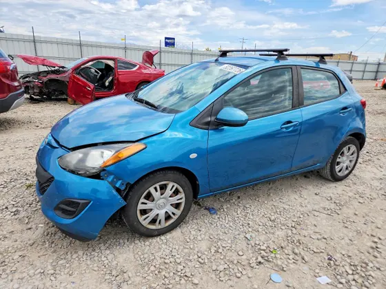 2011 Mazda Mazda2 Touring