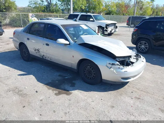 2001 Saturn LS