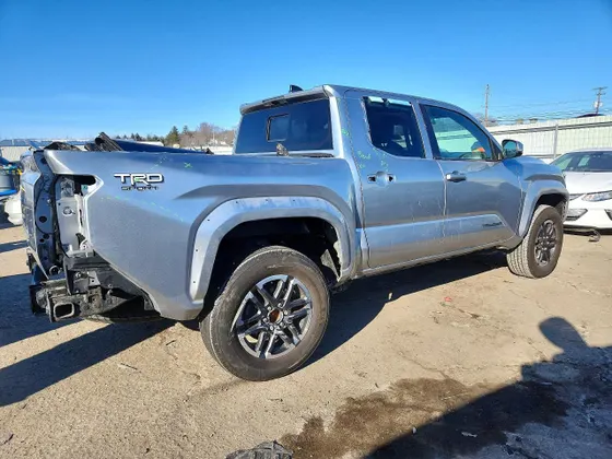 2024 Toyota Tacoma 4WD TRD Off Road