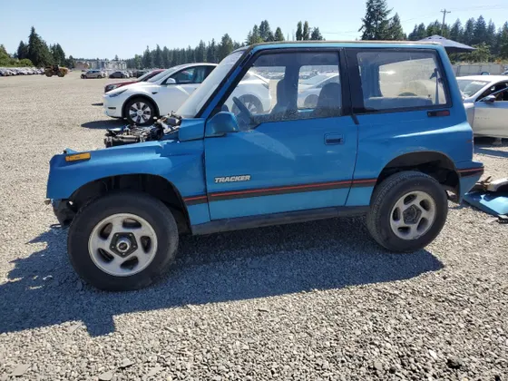 1990 Geo Tracker