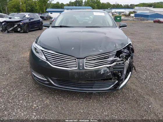 2016 Lincoln MKZ