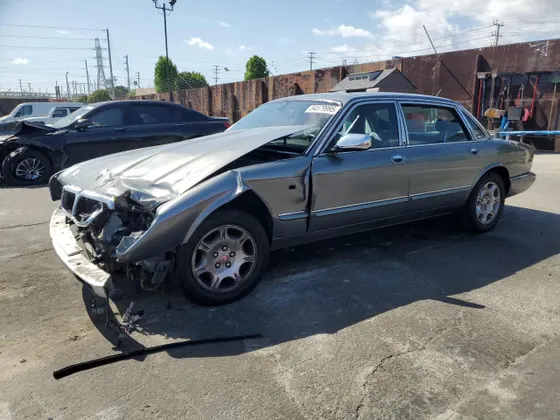 2002 Jaguar XJ VDP