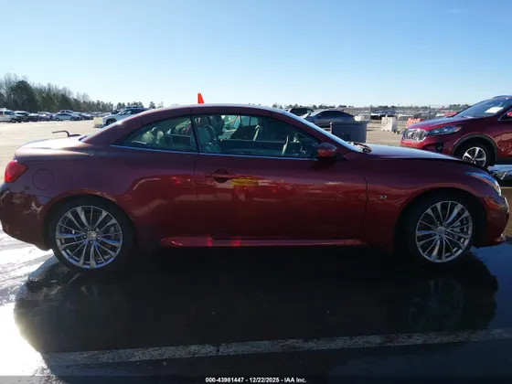 2014 INFINITI Q60 Convertible
