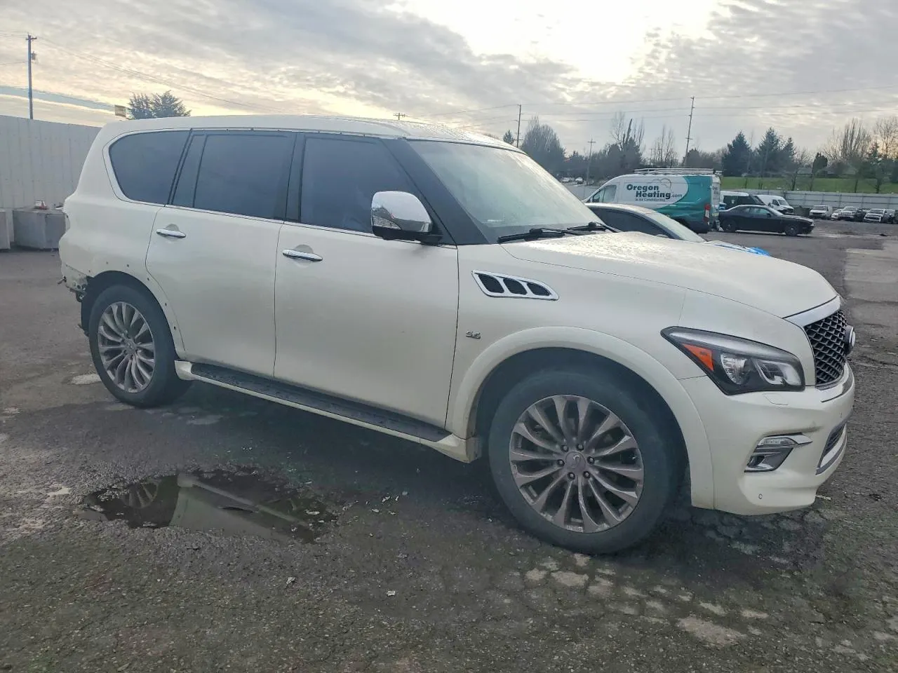 2017 INFINITI QX80
