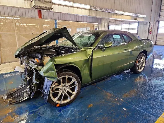 2022 Dodge Challenger SXT