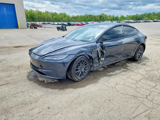 2025 Tesla Model 3 Long Range