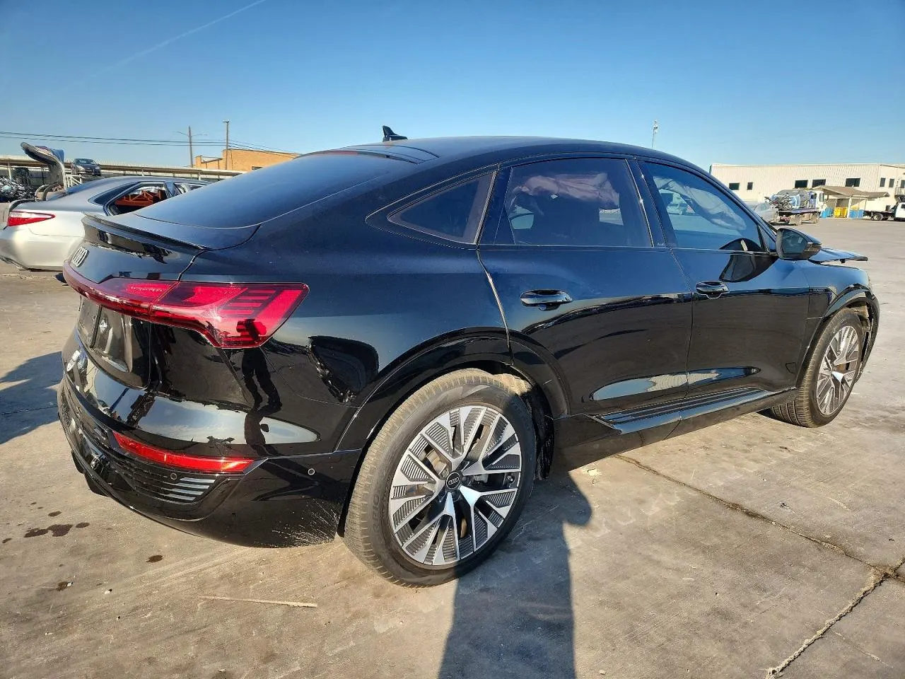 2024 Audi Q8 e-tron Sportback S line Premium Plus