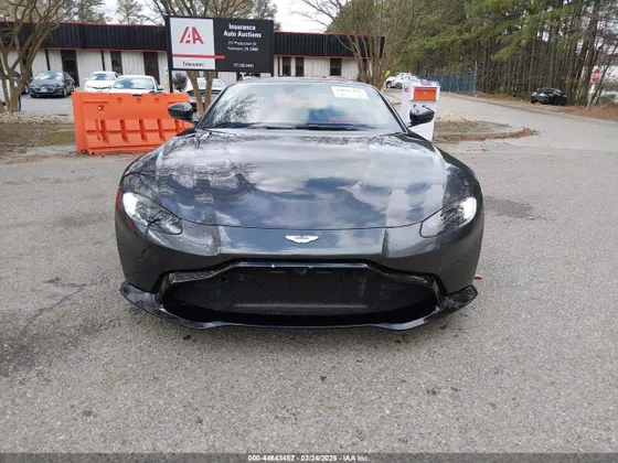 2020 Aston Martin Vantage