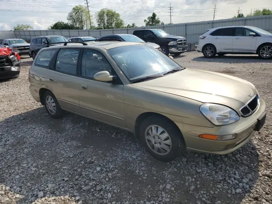 2000 Daewoo Nubira CDX