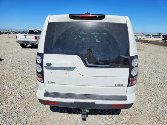 2016 Land Rover LR4 HSE