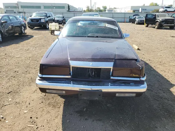 1990 Chrysler New Yorker FIFTH AVENUE