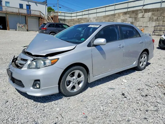 2012 Toyota Corolla LE