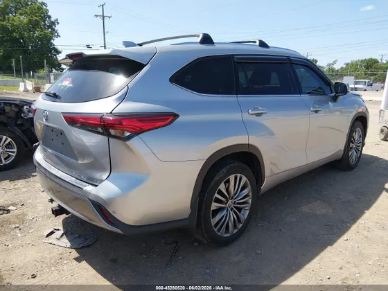 2020 Toyota Highlander Platinum