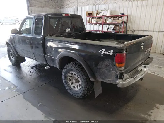 1998 Mazda B-Series 4WD Truck SE