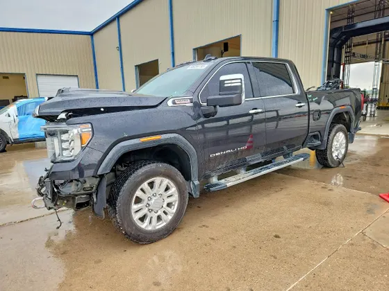 2020 GMC Sierra 2500HD Denali