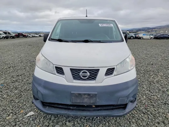 2015 Nissan NV200 S