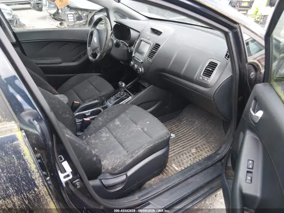 2017 Kia Forte5 LX