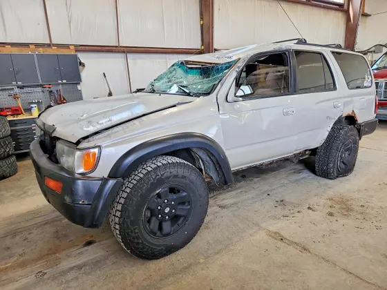 1998 Toyota 4Runner SR5