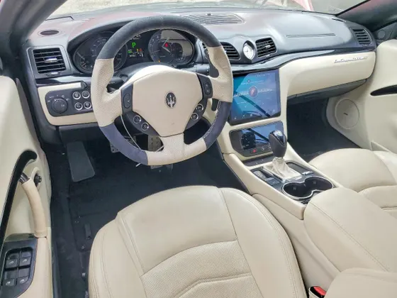 2016 Maserati GranTurismo Convertible Sport