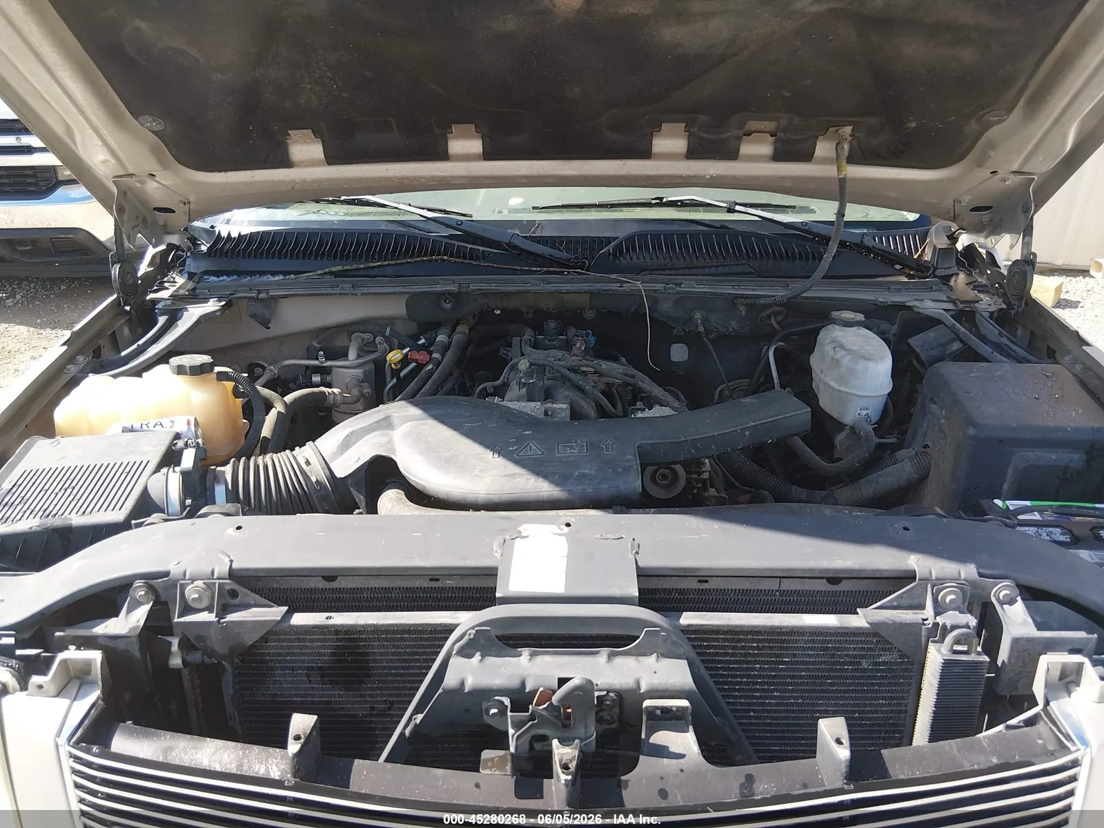 2005 Cadillac Escalade STANDARD