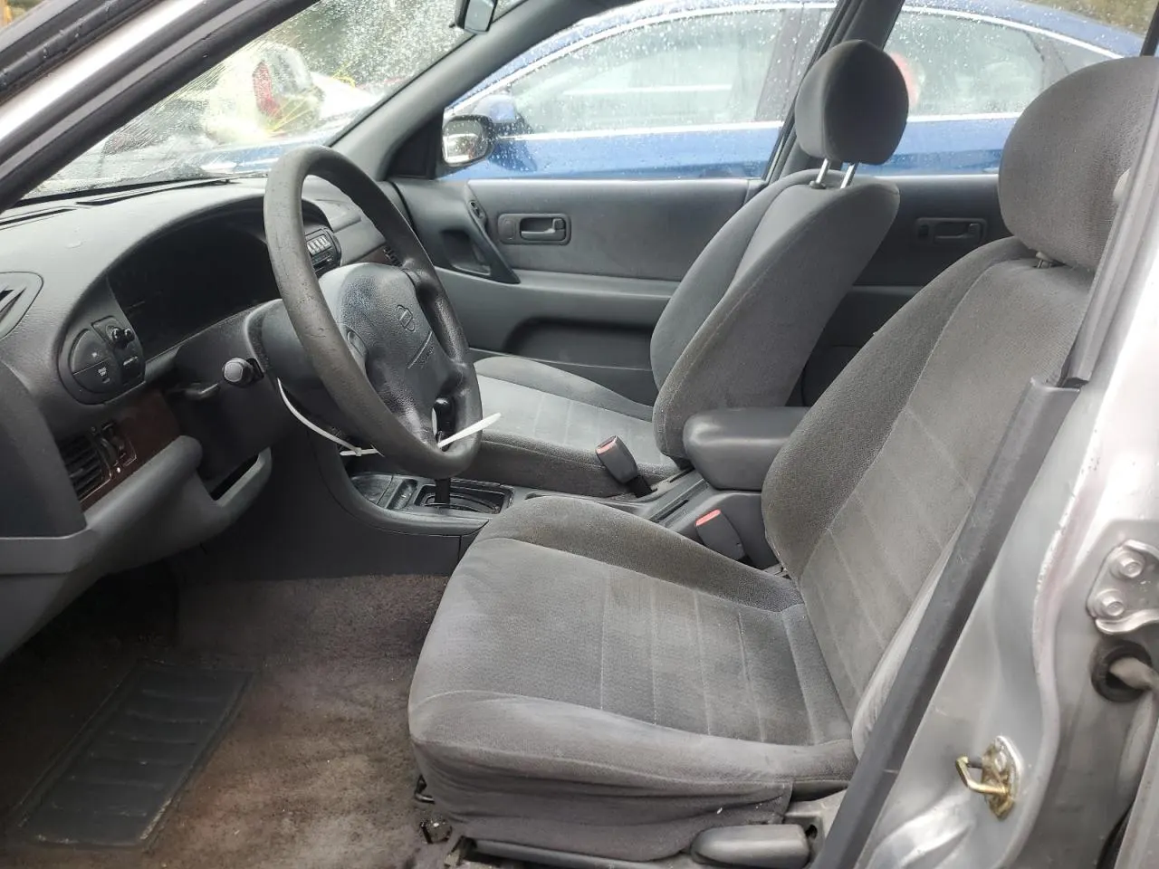 1997 Nissan Altima XE
