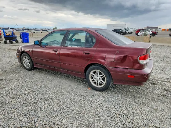 2002 INFINITI G20 Luxury