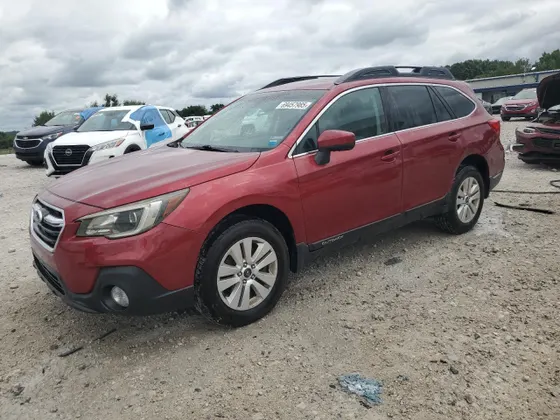 2018 Subaru Outback Premium