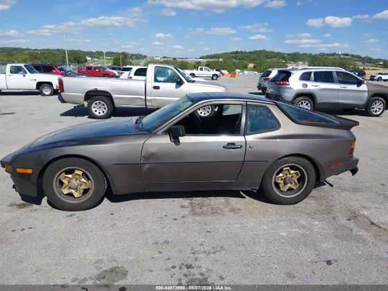 1983 Porsche 944