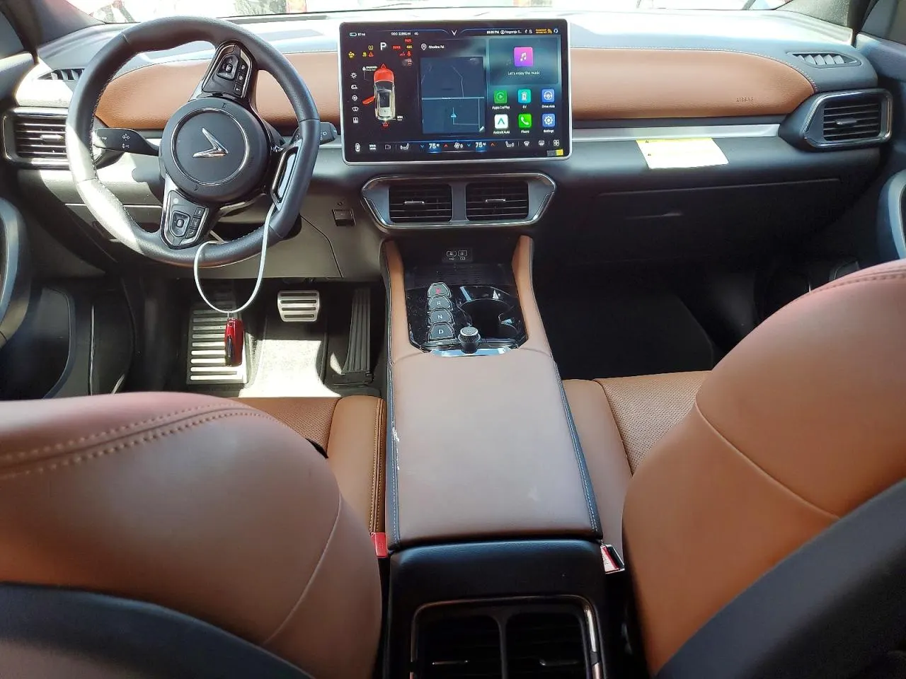2024 VinFast VF 8 Plus