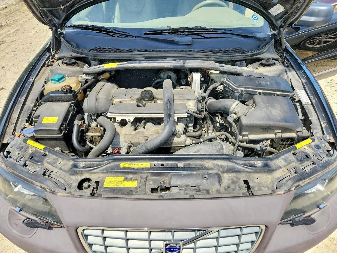 2004 Volvo V70 XC70