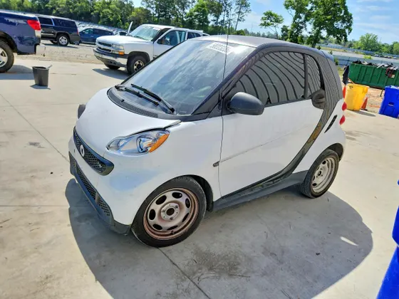 2013 smart fortwo Pure