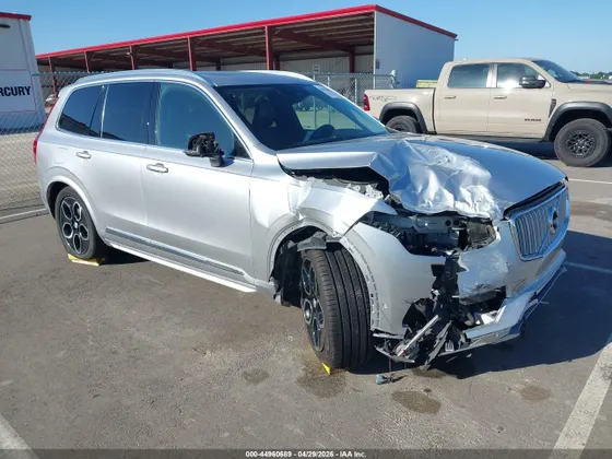 2017 Volvo XC90 Inscription
