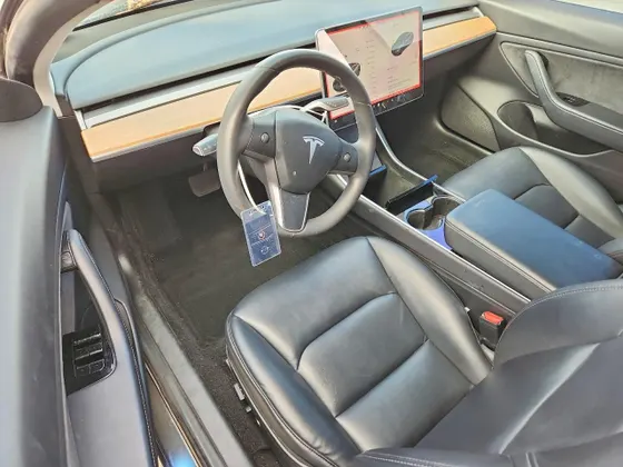 2020 Tesla Model 3 Long Range