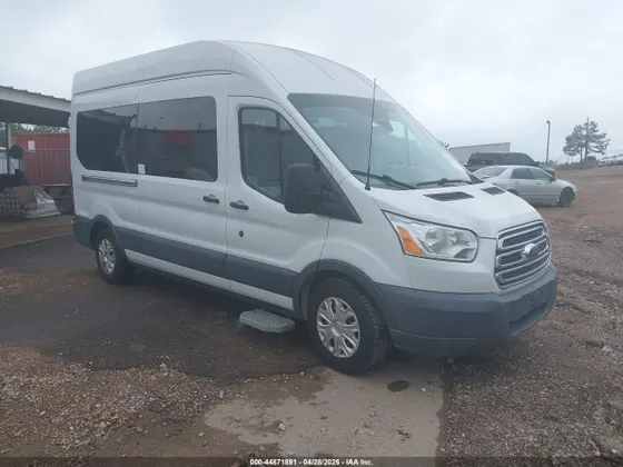 2016 Ford Transit Passenger Wagon XLT