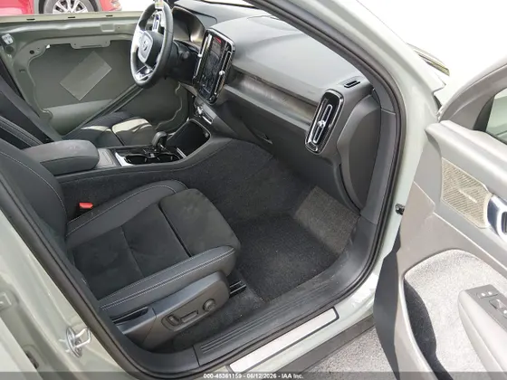 2023 Volvo C40 Recharge Pure Electric Ultimate