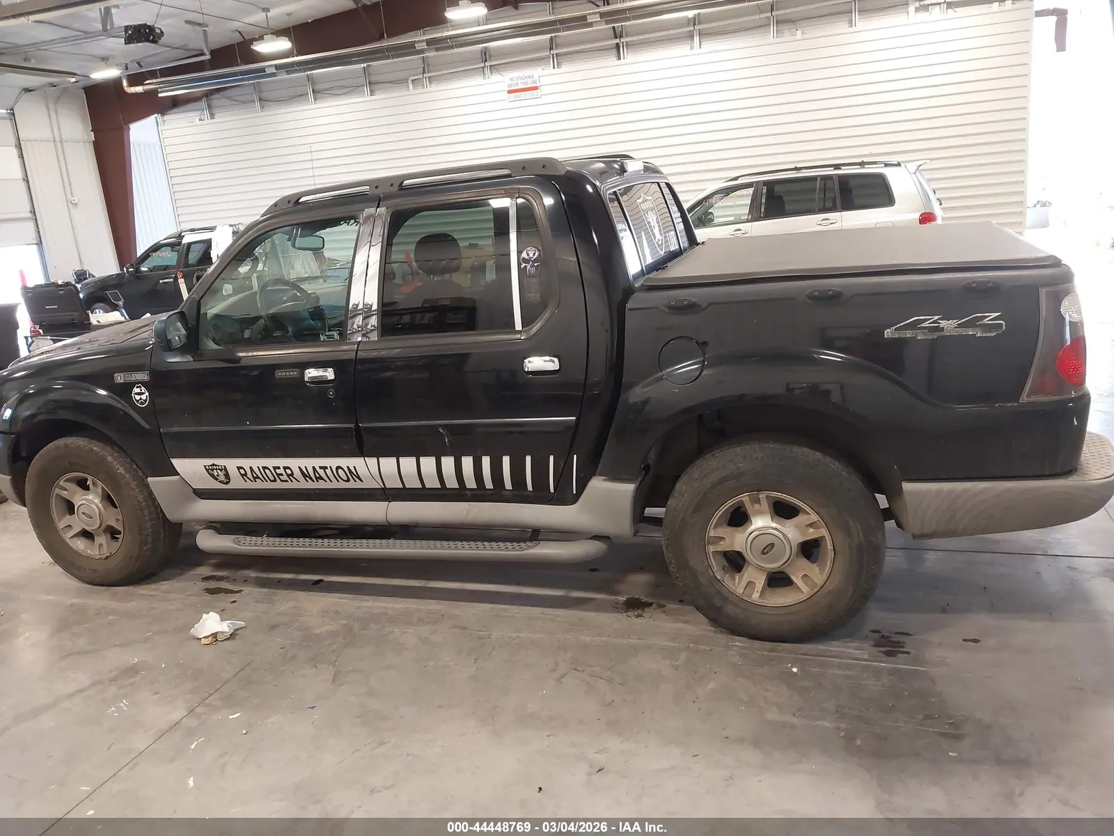 2003 Ford Explorer Sport Trac XLS